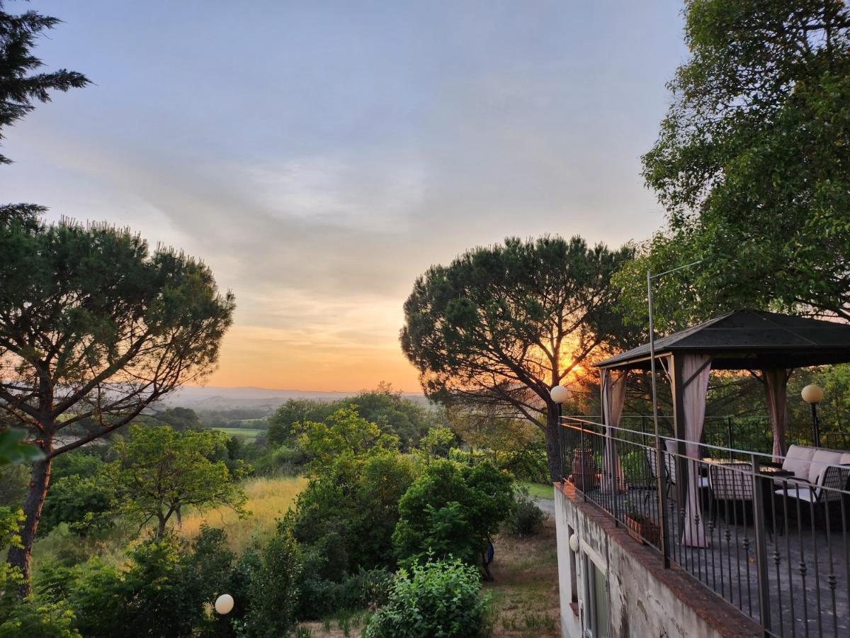 Il Giuggiolo - La Collina Della Quiete Panzió Certaldo Kültér fotó